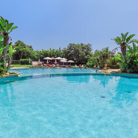 אתר נופש Balaia Golf Village