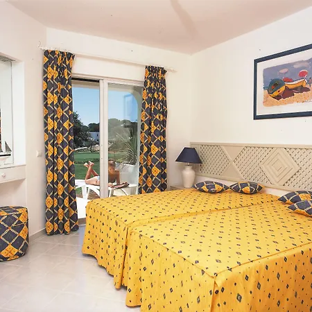Balaia Golf Village 4* אלבופיירה