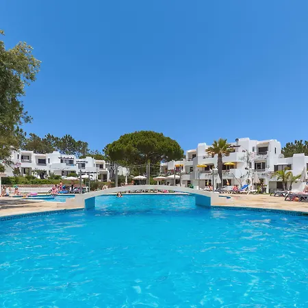 Balaia Golf Village 4* אלבופיירה