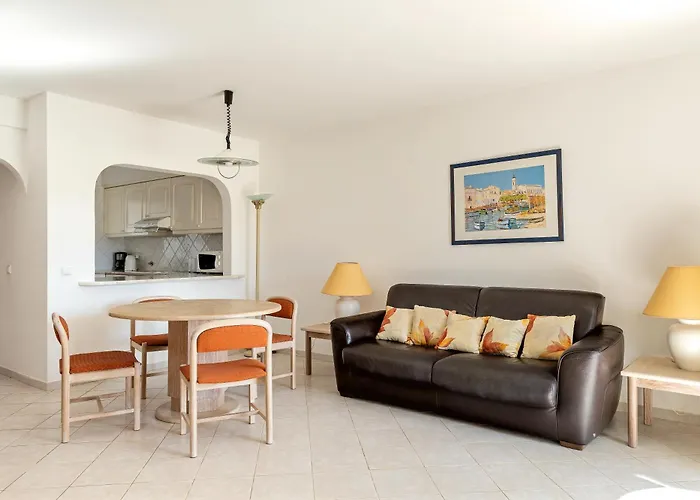 リゾート バライア ゴルフ ビレッジ アルブフェイラ