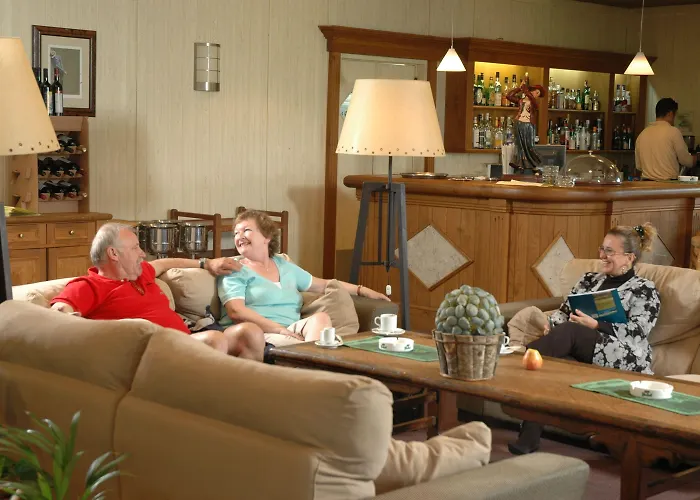 バライア ゴルフ ビレッジ 4*